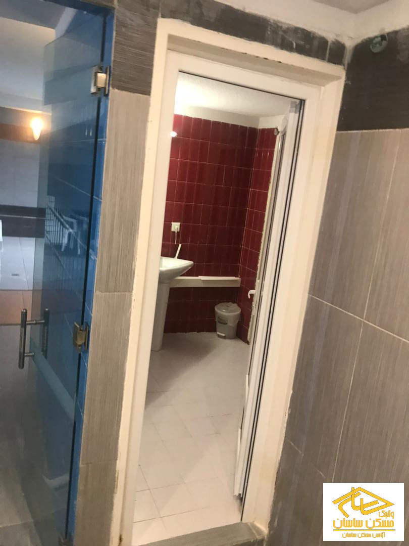 فروش آپارتمان ١٣٢ متري ٢ خواب ساختمان مهرگان در كوهسار دركه