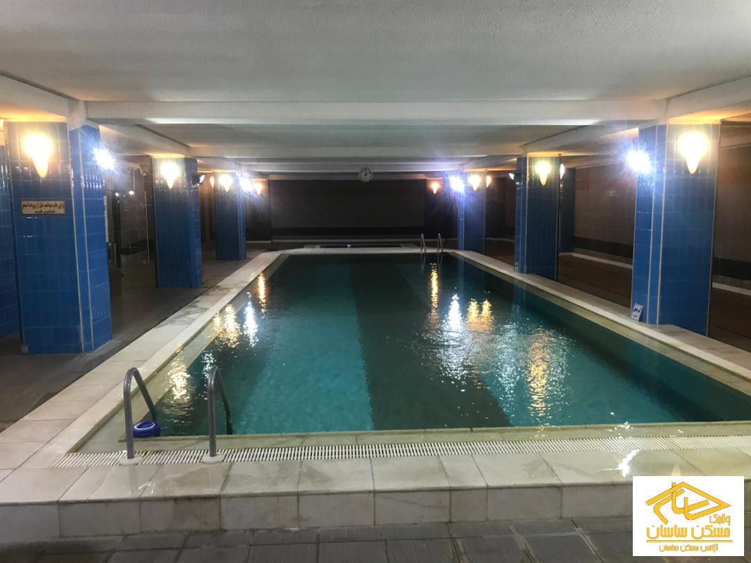 فروش آپارتمان ١٣٢ متري ٢ خواب ساختمان مهرگان در كوهسار دركه