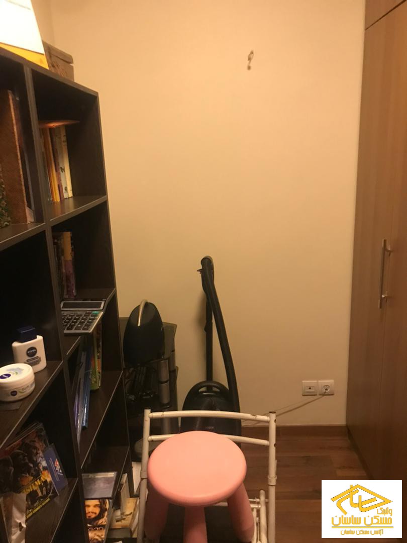 فروش آپارتمان ١٣٢ متري ٢ خواب ساختمان مهرگان در كوهسار دركه