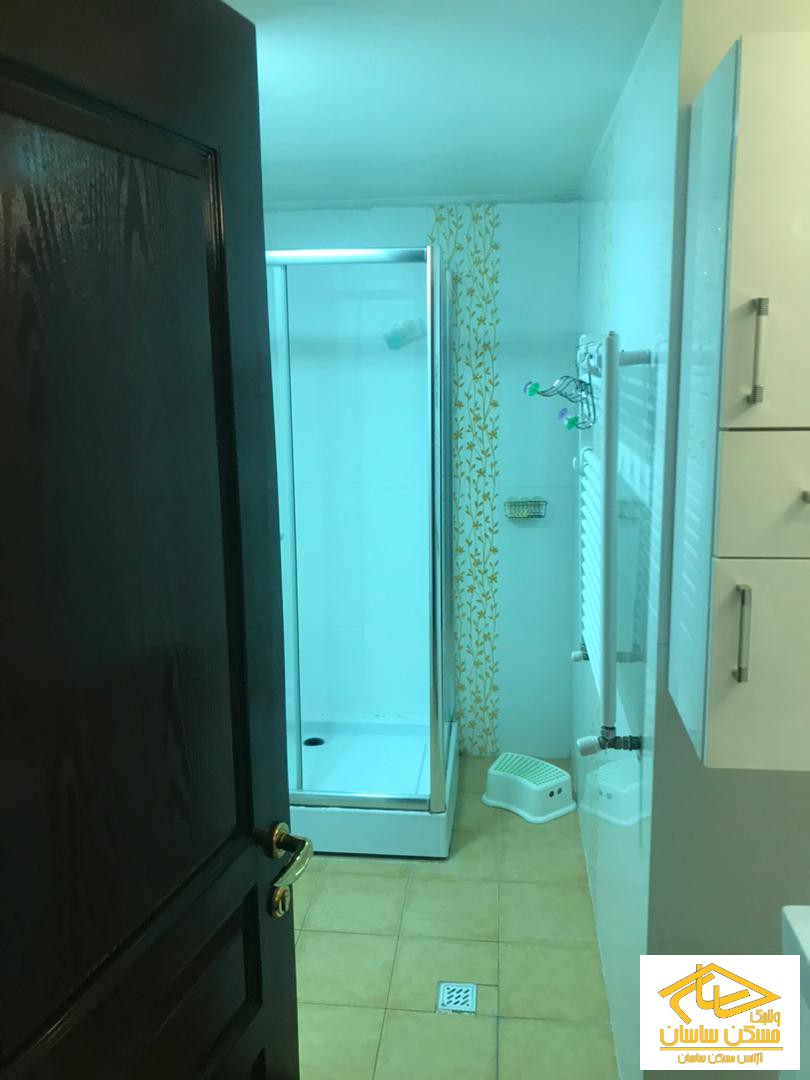 فروش آپارتمان ١٣٢ متري ٢ خواب ساختمان مهرگان در كوهسار دركه