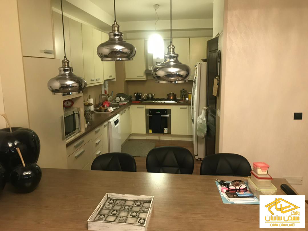 فروش آپارتمان ١٣٢ متري ٢ خواب ساختمان مهرگان در كوهسار دركه