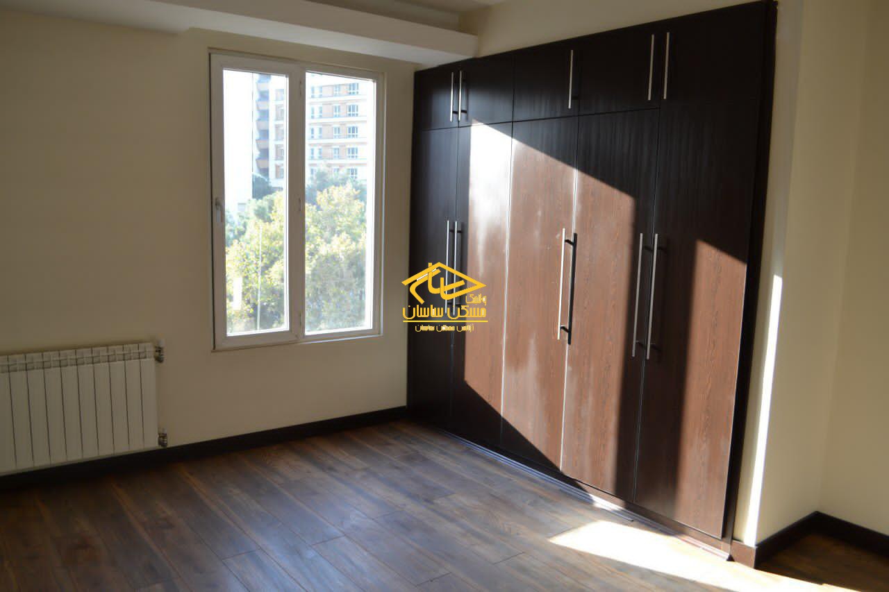 خريد و فروش آپارتمان ١٢٨ متري ٣ خواب كليد نخورده در اوين