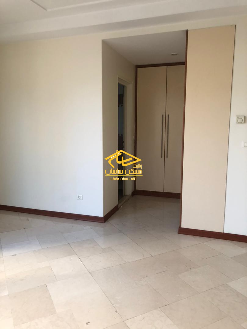 اجاره آپارتمان در فرشته ١٨٠ متر ٣ خواب فول امكانات در برج پيراميد