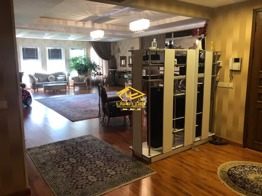 رهن آپارتمان ٢٩١ متري ٣ خواب فول امكانات در محموديه