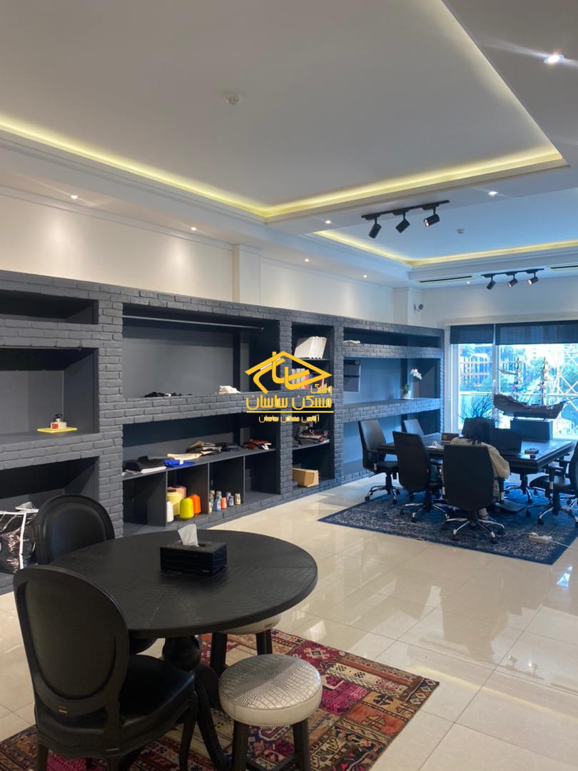 خريد دفتر كار در فرشته ١٣٥ متر ١ خواب نوساز در مجتمع كوئين سنتر
