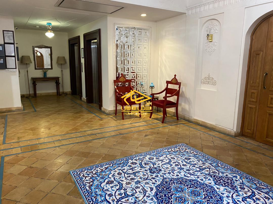 خريد آپارتمان در اوين ١٢٠ متر ٢ خواب در ساختمان انارستان اوين