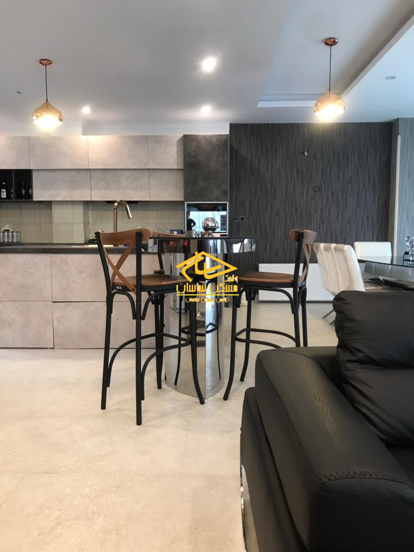 خريد آپارتمان در اوين ٢١٠ متر ٣ خواب خوش نقشه ويو نوساز مشجر