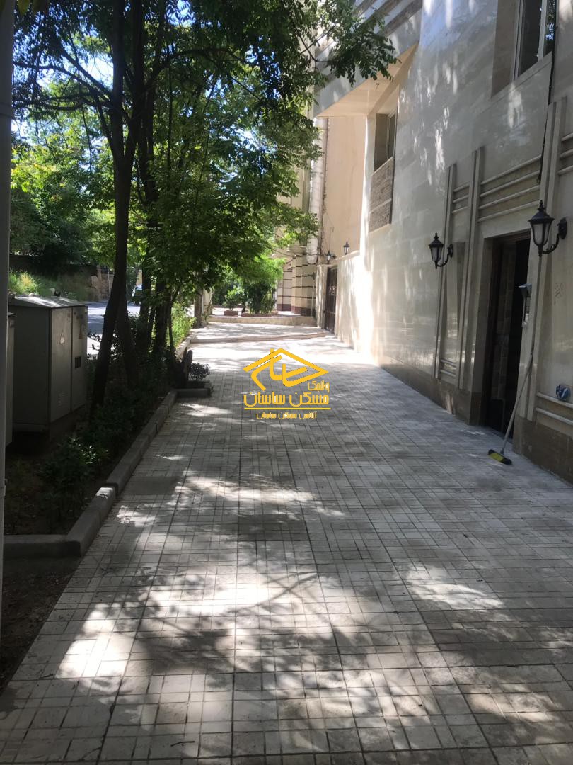 خريد آپارتمان در اوين ٢١٠ متر ٣ خواب خوش نقشه ويو نوساز مشجر