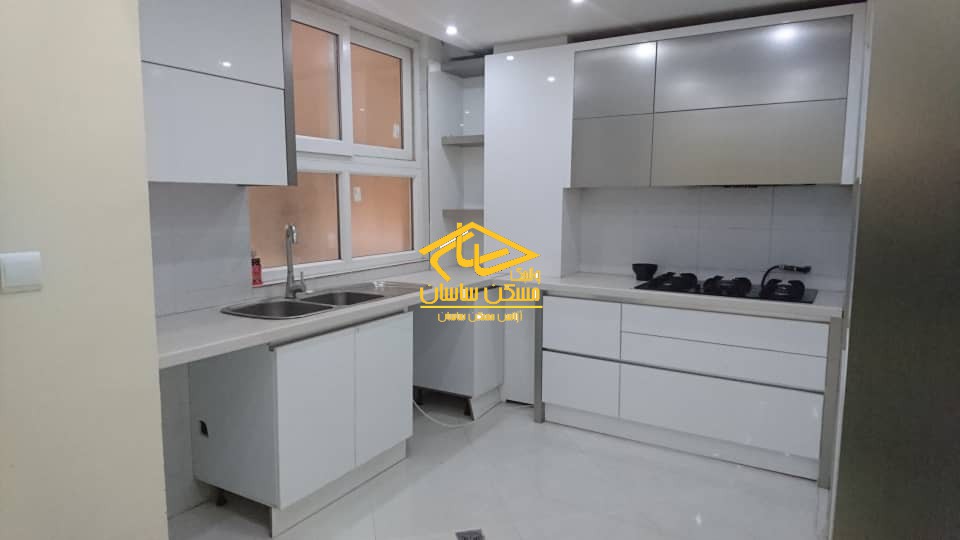 خريد آپارتمان در اوين ٩٧ متر ٢ خواب در برج باغ پروميسا