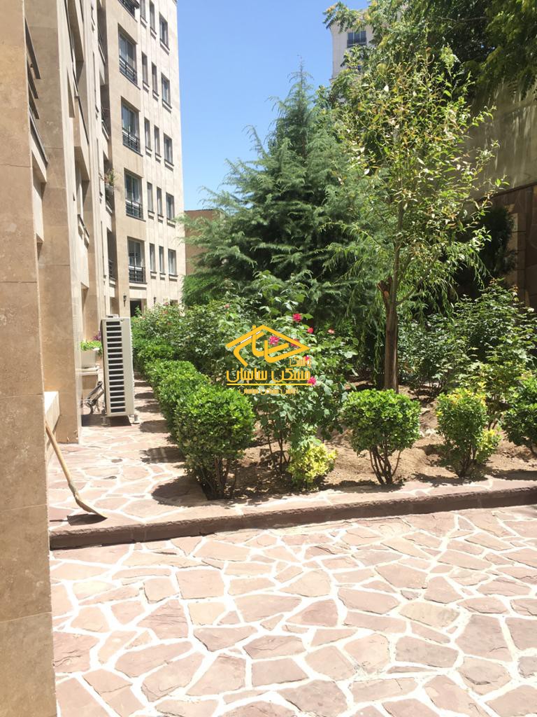 خريد آپارتمان در اوين ١١١ متر ٢ خواب خوش نقشه در مجتمع گل نرگس