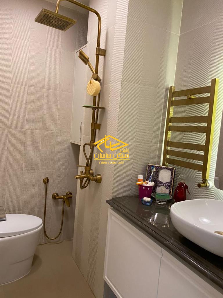 خريد آپارتمان در اوين ١١٢ متر ٢ خواب خوش نقشه ويو مشجر