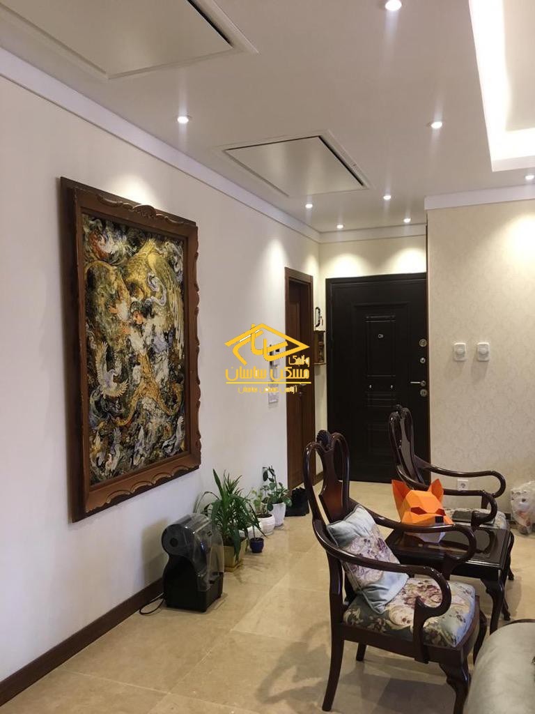 خريد آپارتمان در اوين ٩٩ متر ٢ خواب طبقات بالا در برج باغ آرش