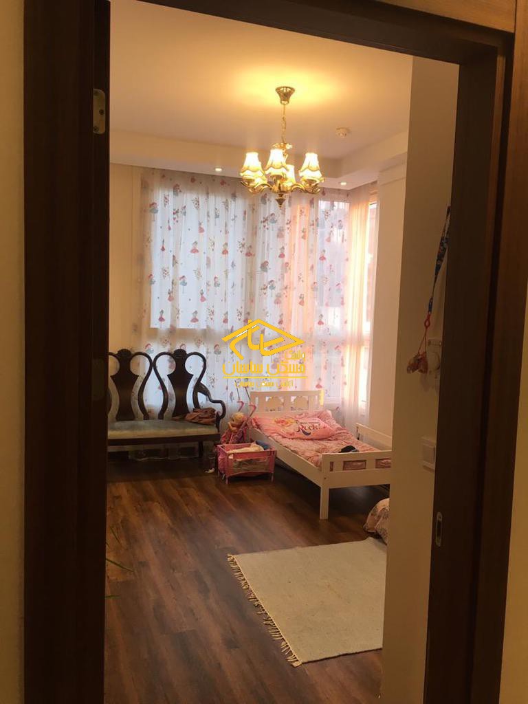 خريد آپارتمان در اوين ٩٩ متر ٢ خواب طبقات بالا در برج باغ آرش