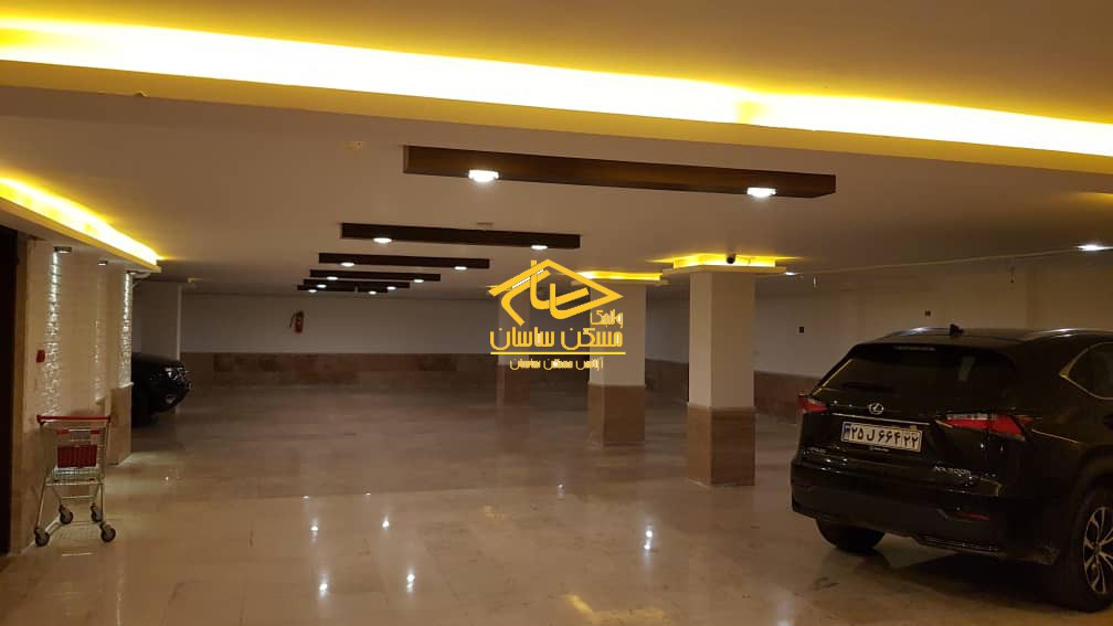 خريد آپارتمان در اوين ١٥٥ متر ٣ خواب خوش نقشه در ساختمان نسترن