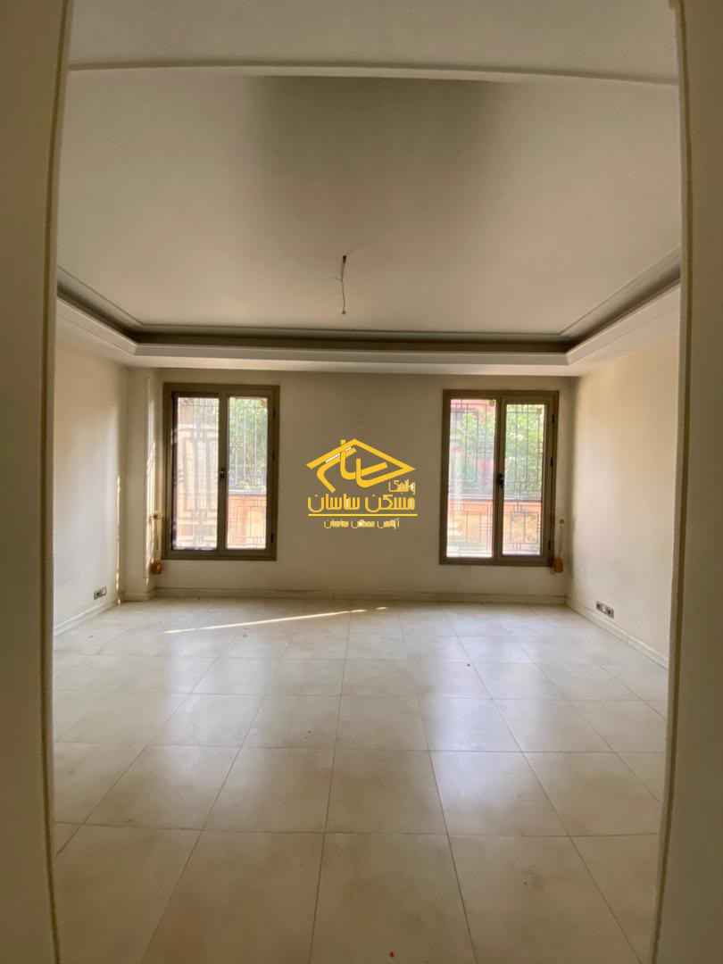 اجاره آپارتمان در اوين ١٨٠ متر ٣ خواب خوش نقشه در فرعي آرام