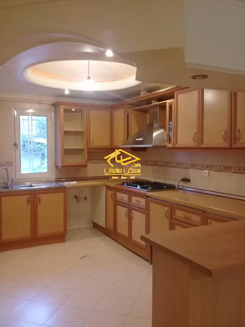 اجاره آپارتمان در اوين ١٠٠ متر ٢ خواب خوش نقشه