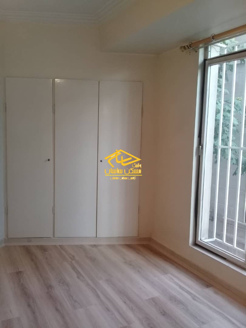 اجاره آپارتمان در اوين ١٠٠ متر ٢ خواب خوش نقشه