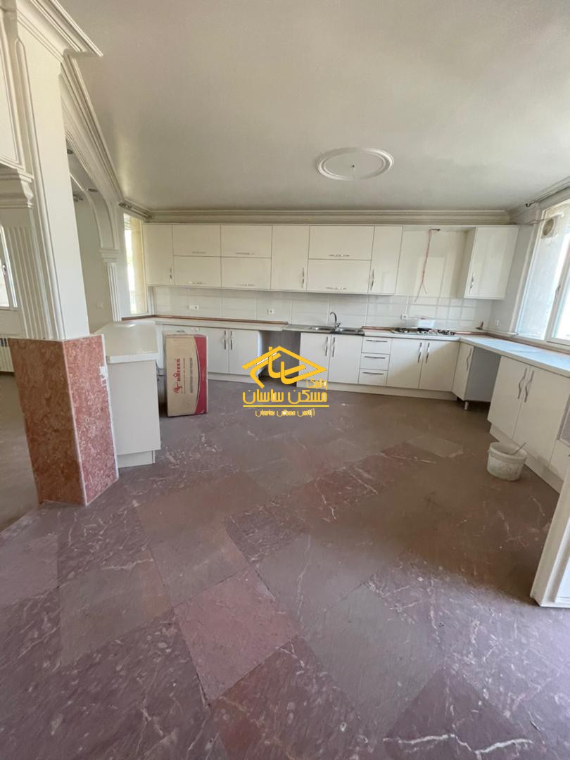 خريد آپارتمان در دركه ٢٠٠ متر ٣ خواب بازسازي شده خوش نقشه