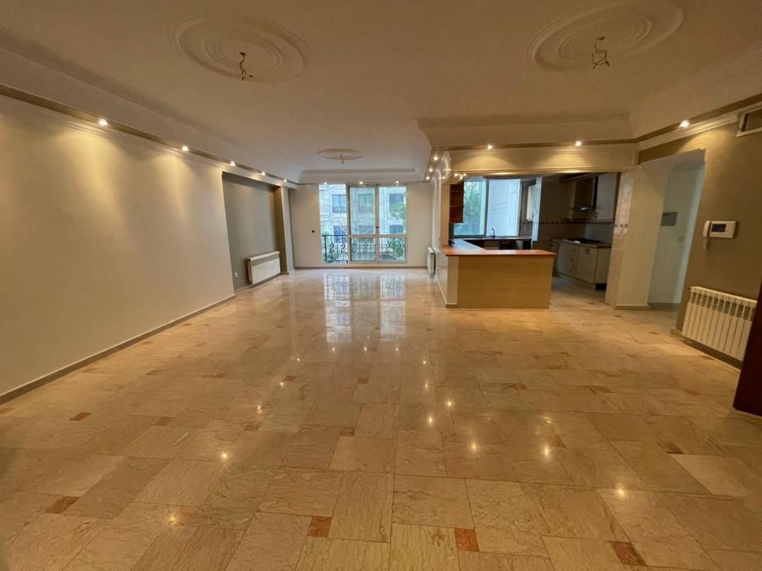 اجاره آپارتمان در محموديه ١٢٥ متر ٢ خواب خوش نقشه بسيار تميز