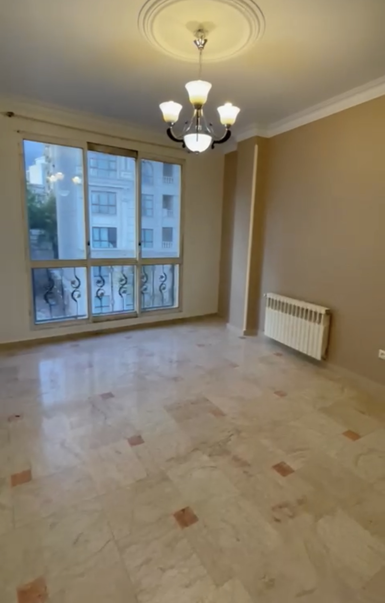 اجاره آپارتمان در محموديه ١٢٥ متر ٢ خواب خوش نقشه بسيار تميز