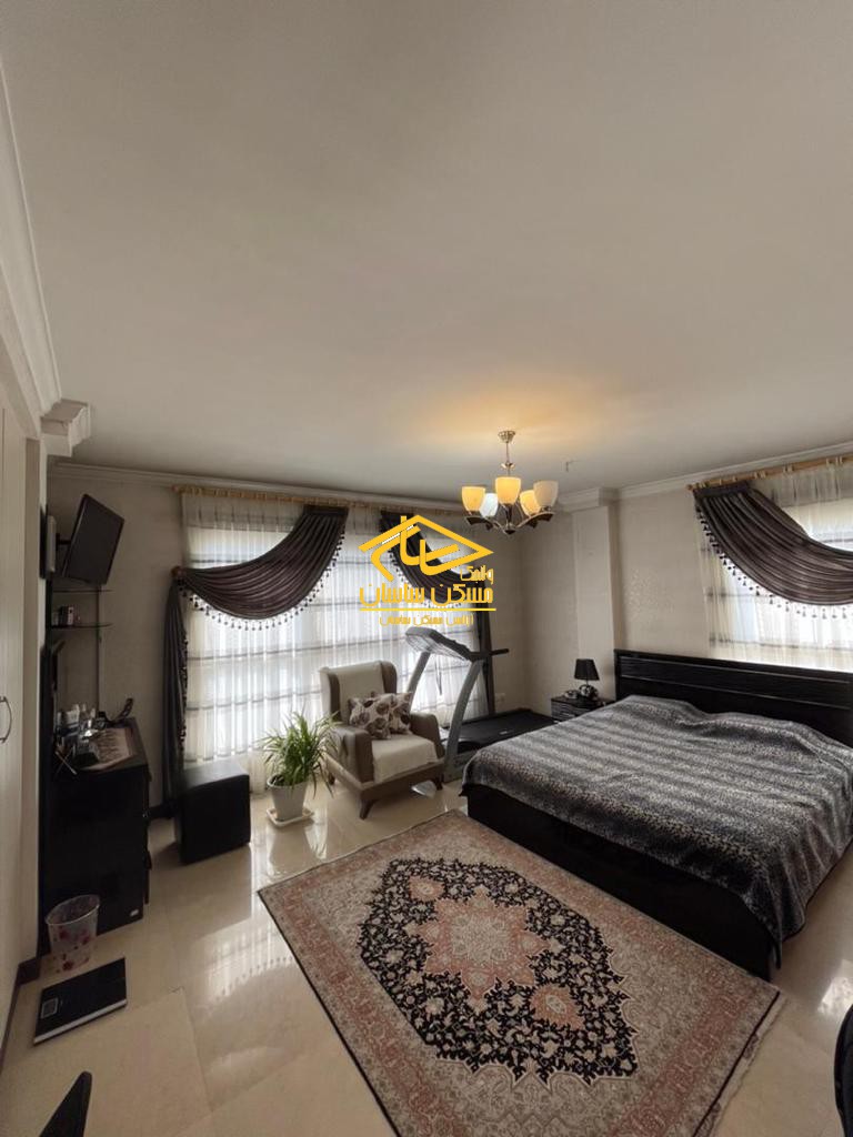 اجاره آپارتمان مبله در نياوران ٢٥٠ متر ٣ خواب فول امكانات در برج سفير