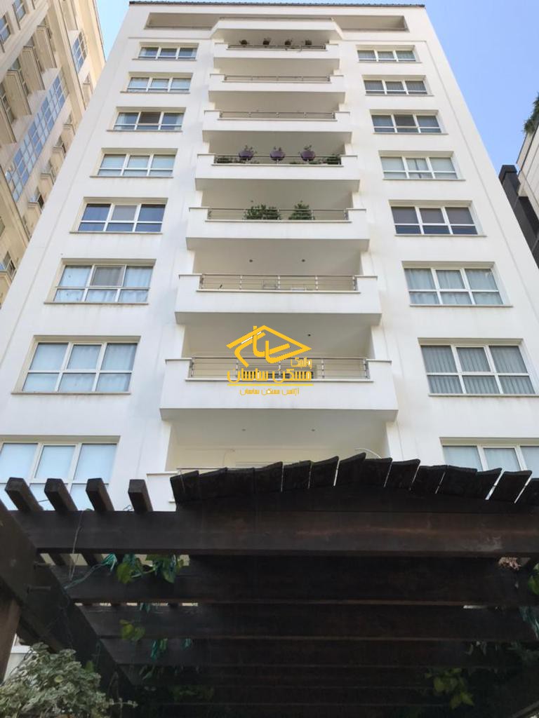 اجاره آپارتمان مبله در نياوران ٢٥٠ متر ٣ خواب فول امكانات در برج سفير