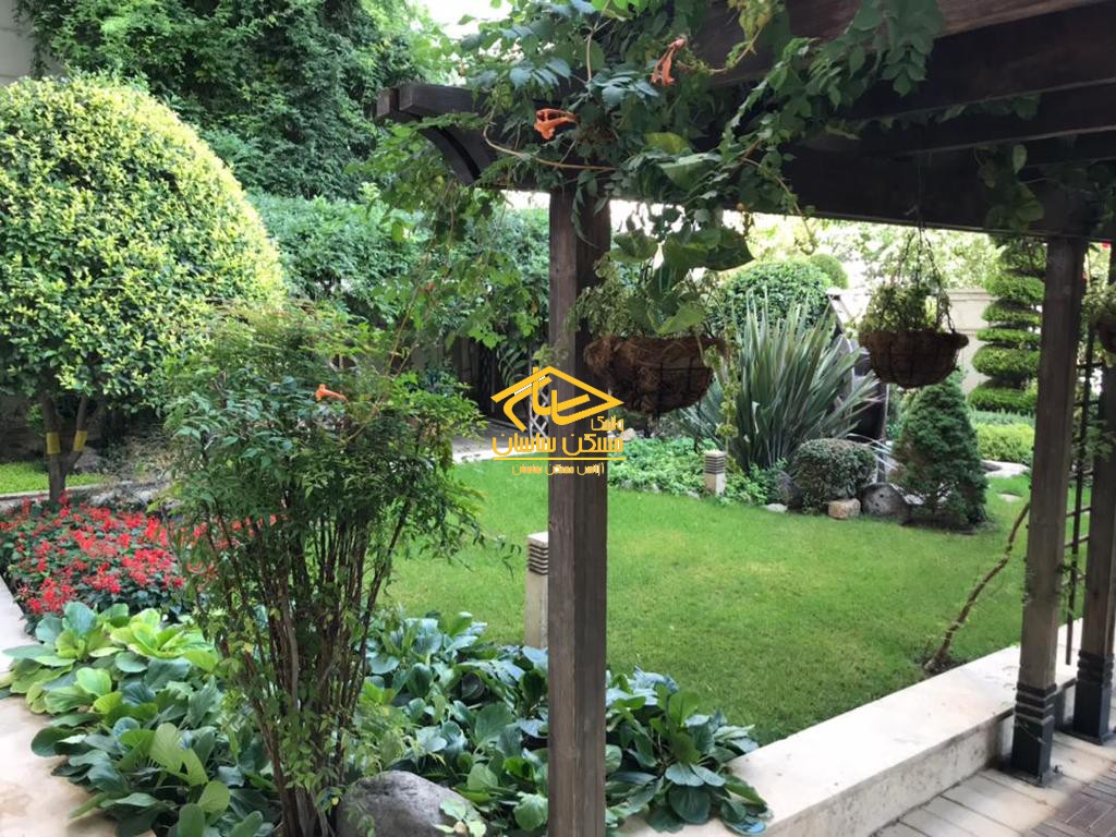 اجاره آپارتمان مبله در نياوران ٢٥٠ متر ٣ خواب فول امكانات در برج سفير