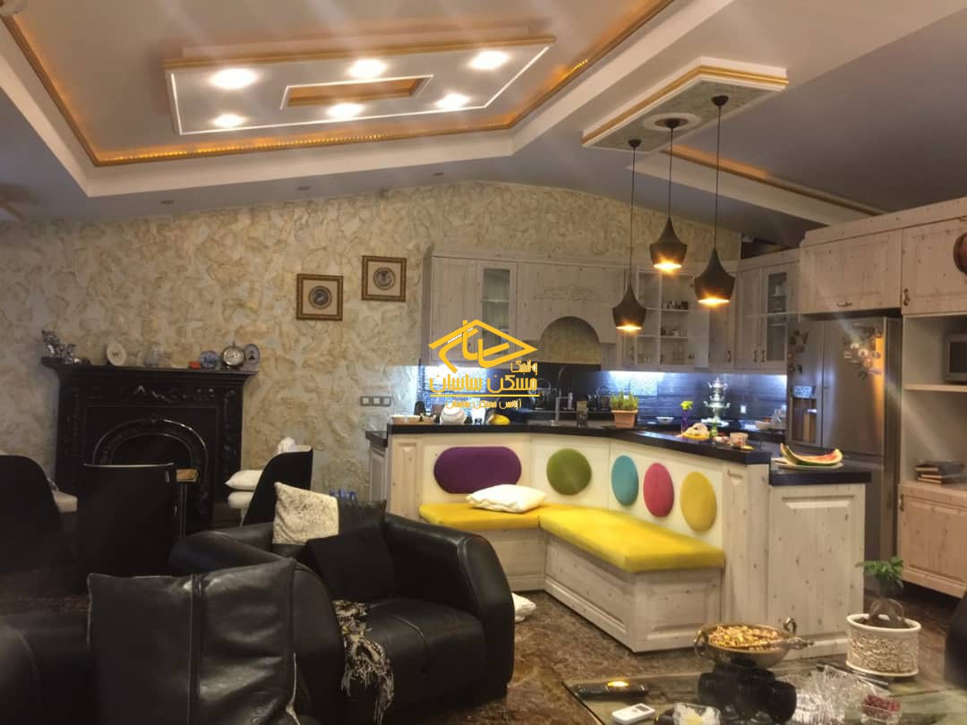 خريد ويلا در كردان ١٢٠٠ متر زمين با ٢ بنا ٩٠ و ٤٠ متري و استخر ٦٠ متري