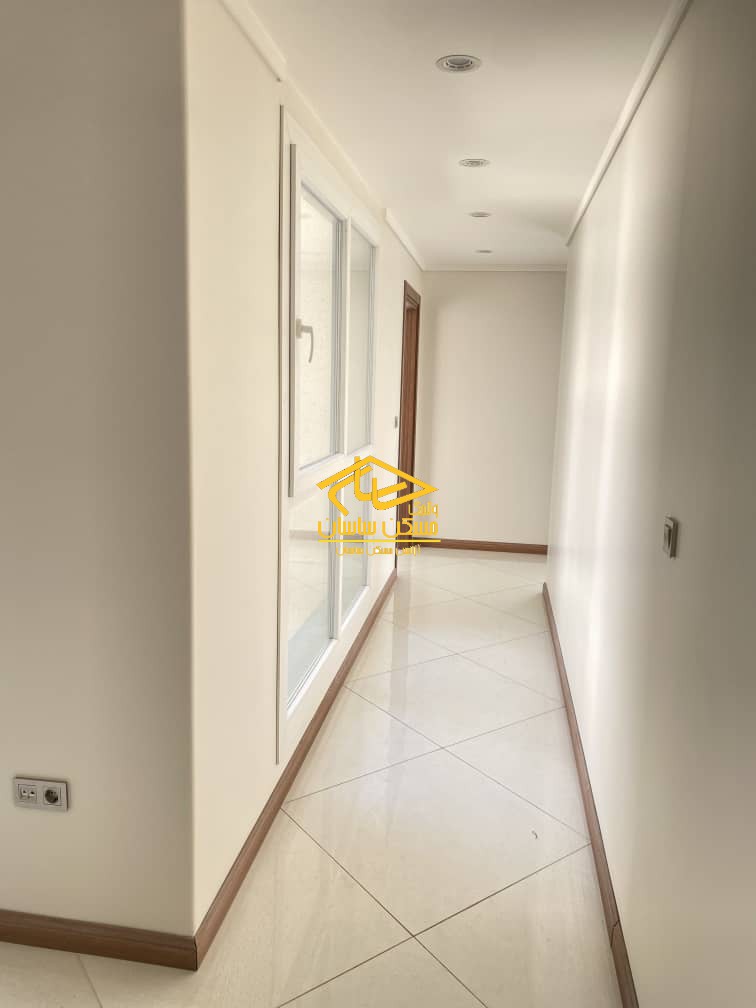 خريد دفتر كار سند اداري در محموديه ١٨٠ متر ٣ خواب خوش نقشه كليد نخورده