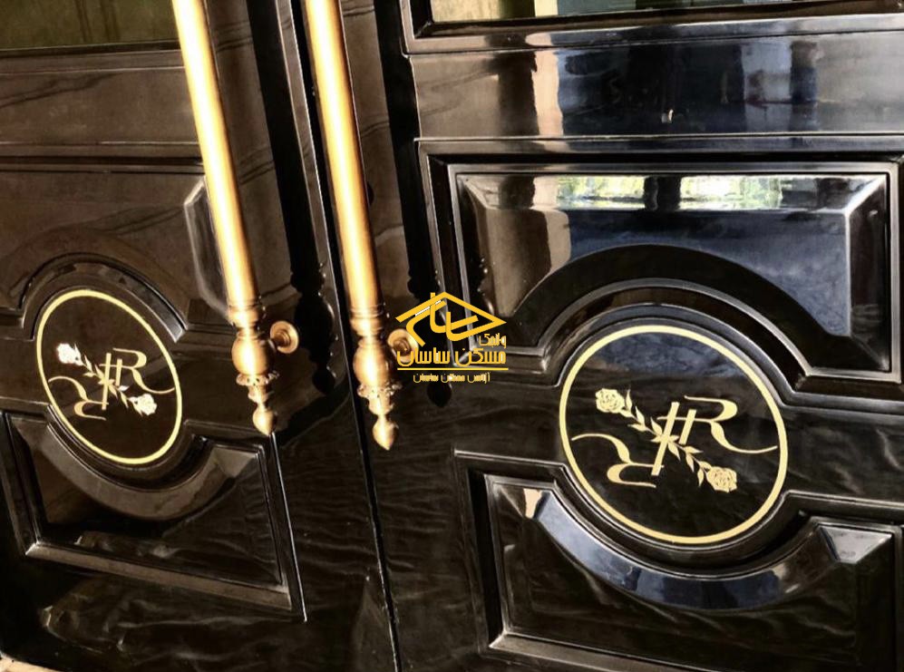 اجاره آپارتمان در محموديه ٣٢٠ متر ٤ خواب نوساز فول امكانات در برج رز هال