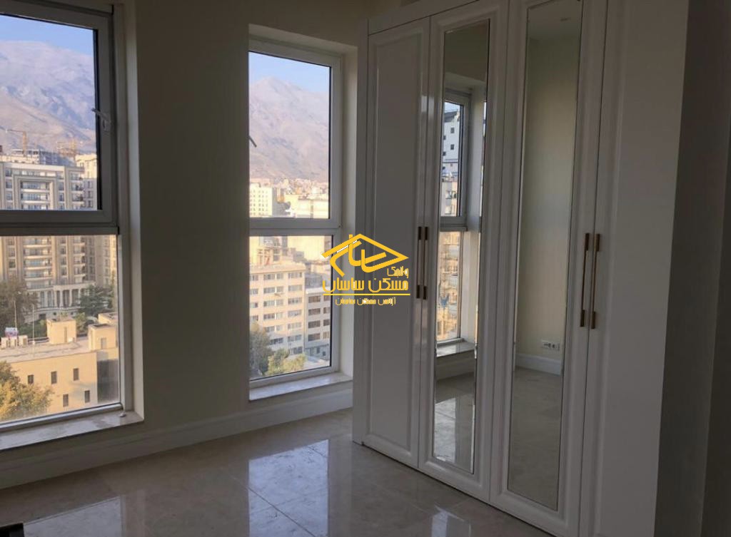 اجاره آپارتمان در محموديه ٣٢٠ متر ٤ خواب نوساز فول امكانات در برج رز هال