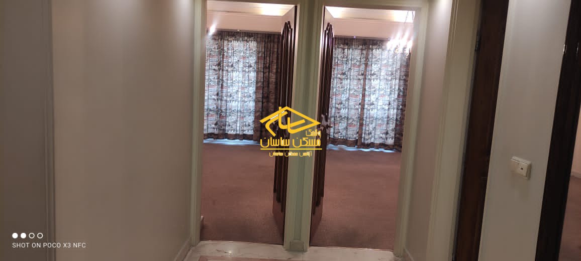 اجاره آپارتمان در محموديه ٢٤٠ متر ٣ خواب خوش نقشه تكواحدي مبله