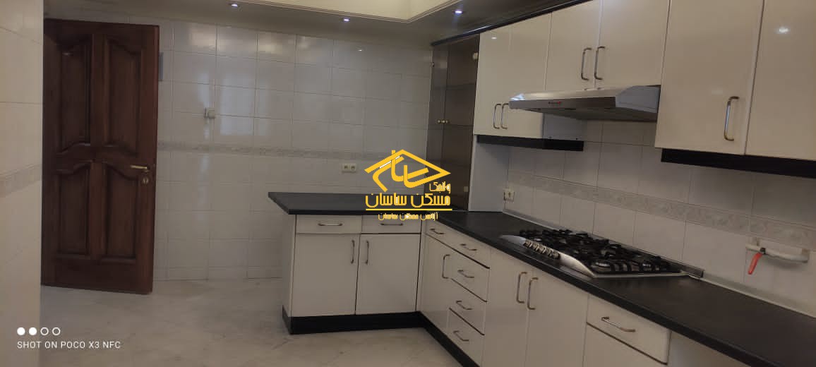 اجاره آپارتمان در محموديه ٢٤٠ متر ٣ خواب خوش نقشه تكواحدي مبله