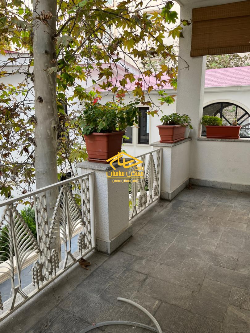 اجاره آپارتمان در محموديه ٢٠٥ متر ٣ خواب بازسازي شده خوش نقشه