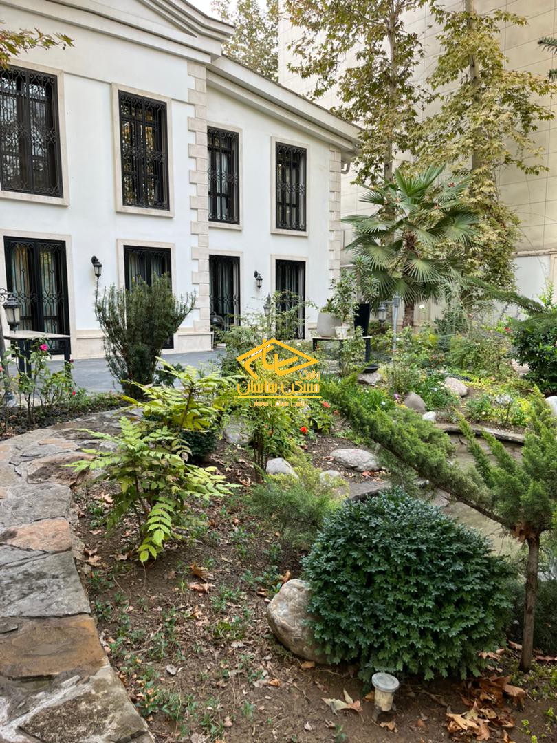 اجاره آپارتمان در محموديه ٢٠٥ متر ٣ خواب بازسازي شده خوش نقشه