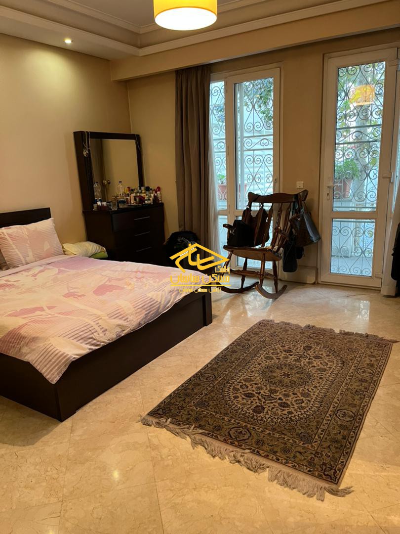 اجاره آپارتمان در محموديه ٢٠٥ متر ٣ خواب بازسازي شده خوش نقشه