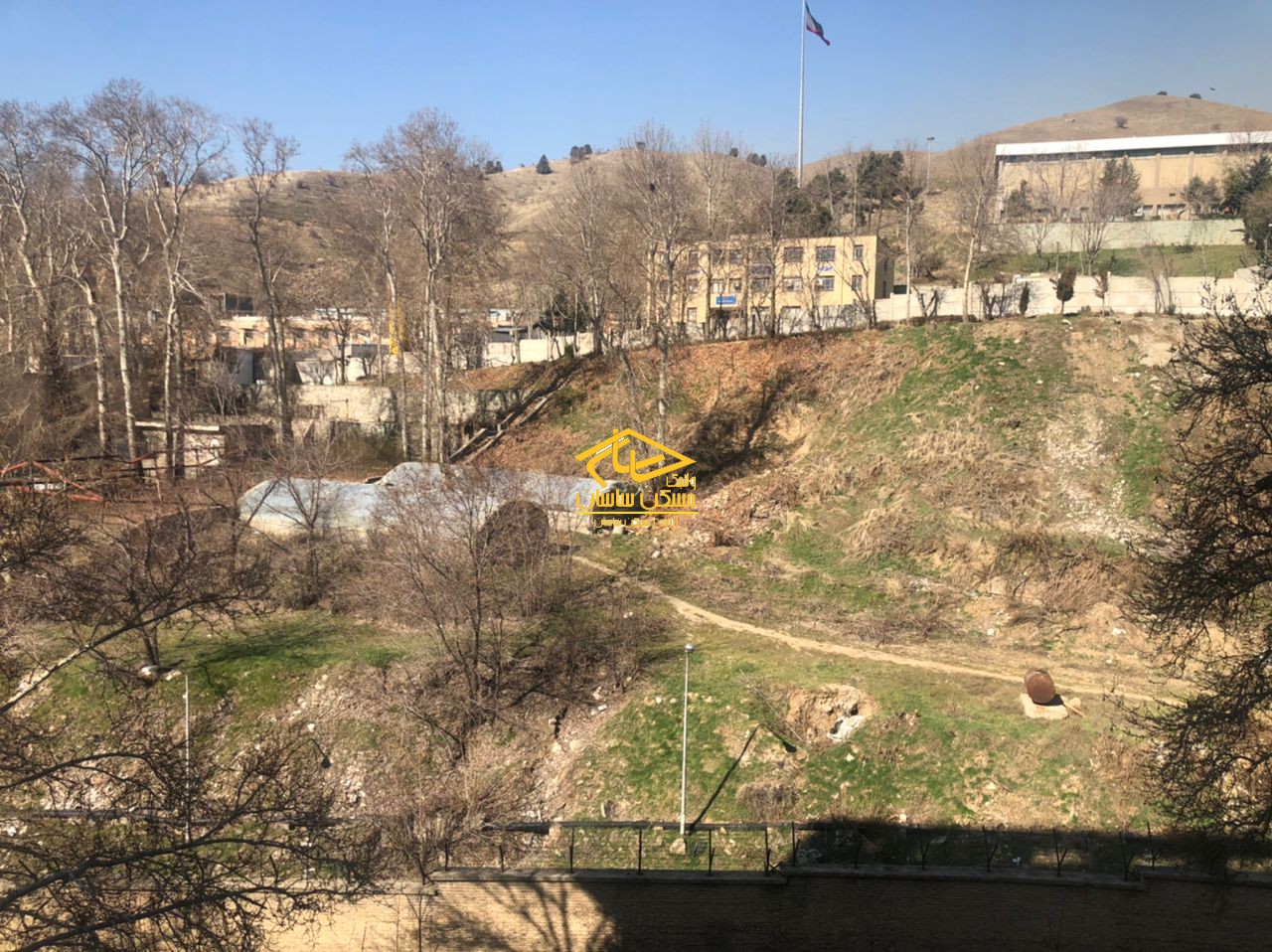 خريد آپارتمان در اوين ١٠٥ متر ٢ خواب خوش نقشه ويو ابدي در برج ديبا