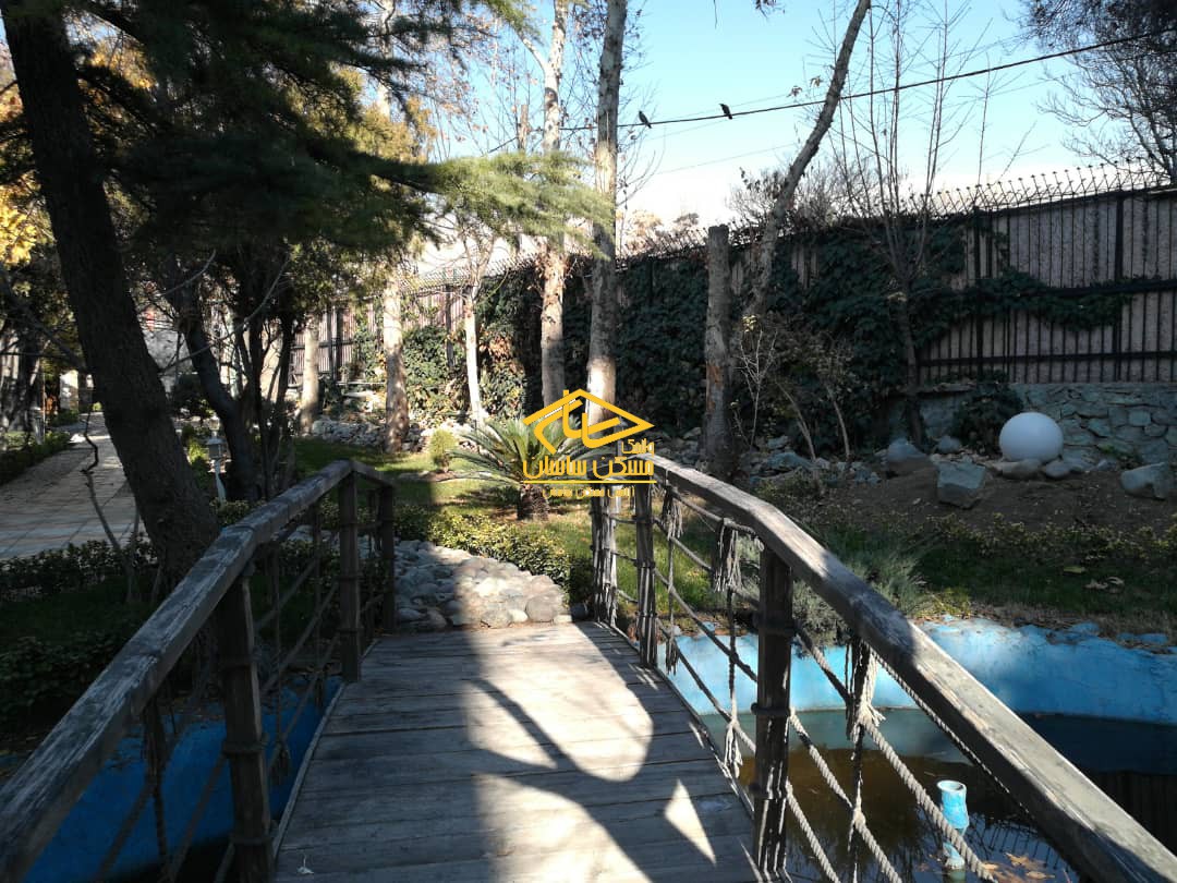 اجاره ويلا در اوين ٣٨٠ متر ٨ خواب با حياط مشجر مناسب كار در خيابان هشترودي