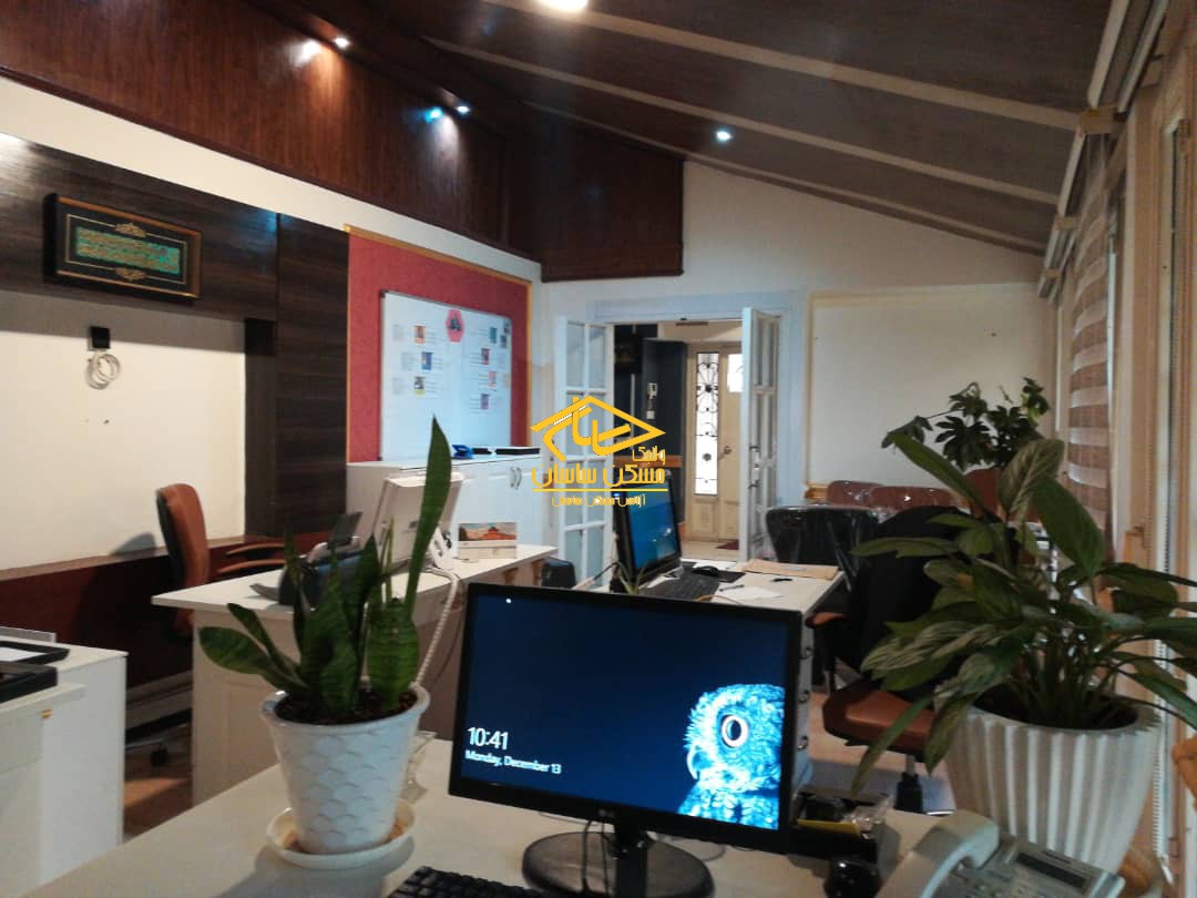 اجاره ويلا در اوين ٣٨٠ متر ٨ خواب با حياط مشجر مناسب كار در خيابان هشترودي