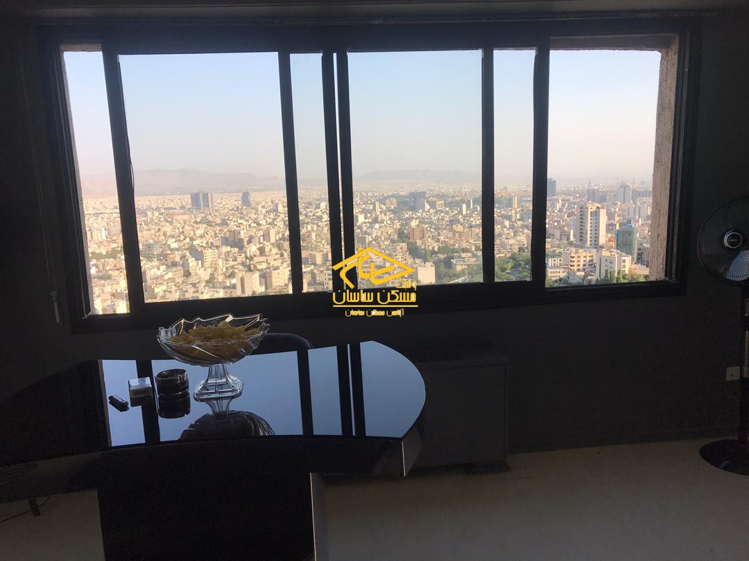 اجاره آپارتمان در الهيه ١٧٠ متر ٣ خواب خوش نقشه بازسازي شده طبقات بالا در مجتمع مسكوني الهيه