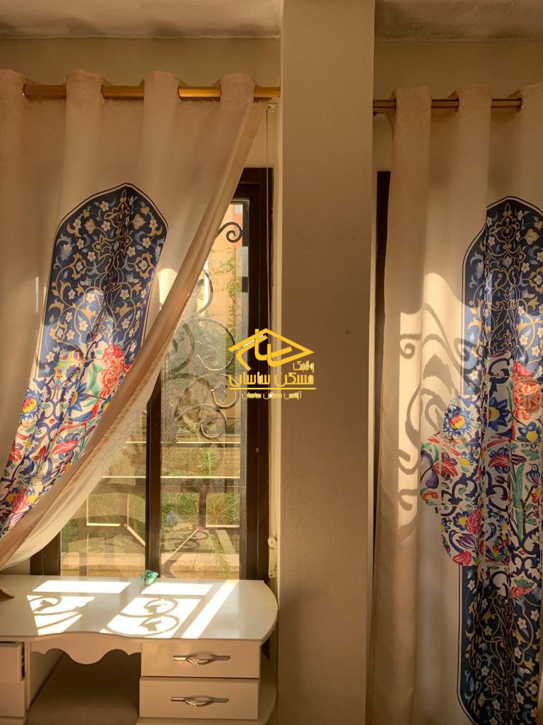 اجاره آپارتمان در الهيه ١٣٨ متر ٣ خواب خوش نقشه بازسازي شده دسترسي عالي در خيابان دشتي