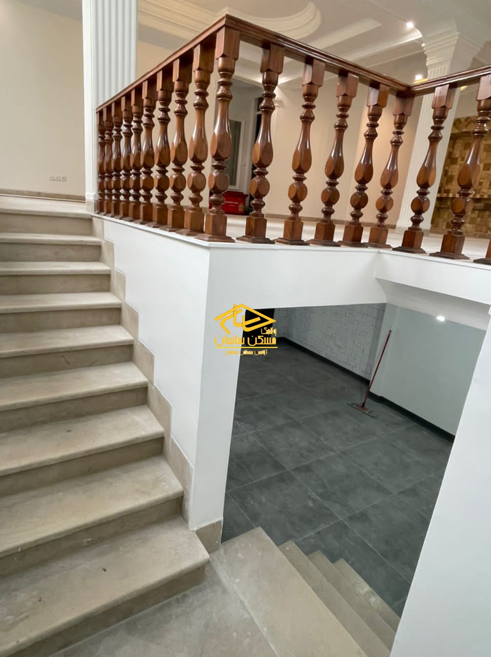 اجاره ويلا در دركه ٤٨٠ متر 2 خواب دوبلكس فول بازسازي شده خوش نقشه در فرعي آرام