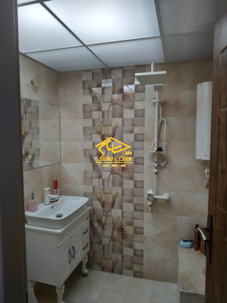 فروش آپارتمان در دركه ١٥٢ متر ٣ خواب ٥ ساله خوش نقشه در خيابان كوهسار