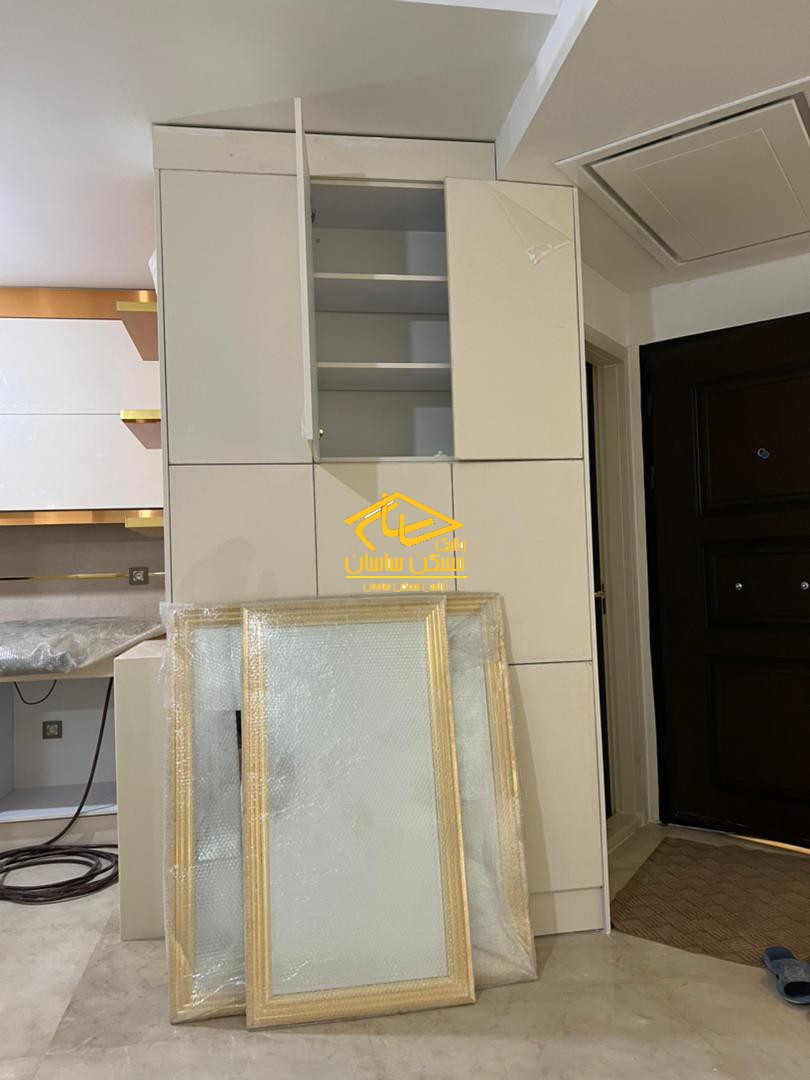 رهن آپارتمان در فرشته ١٣٠ متر ٢ خواب فول بازسازي شده خوش نقشه در خيابان تختي