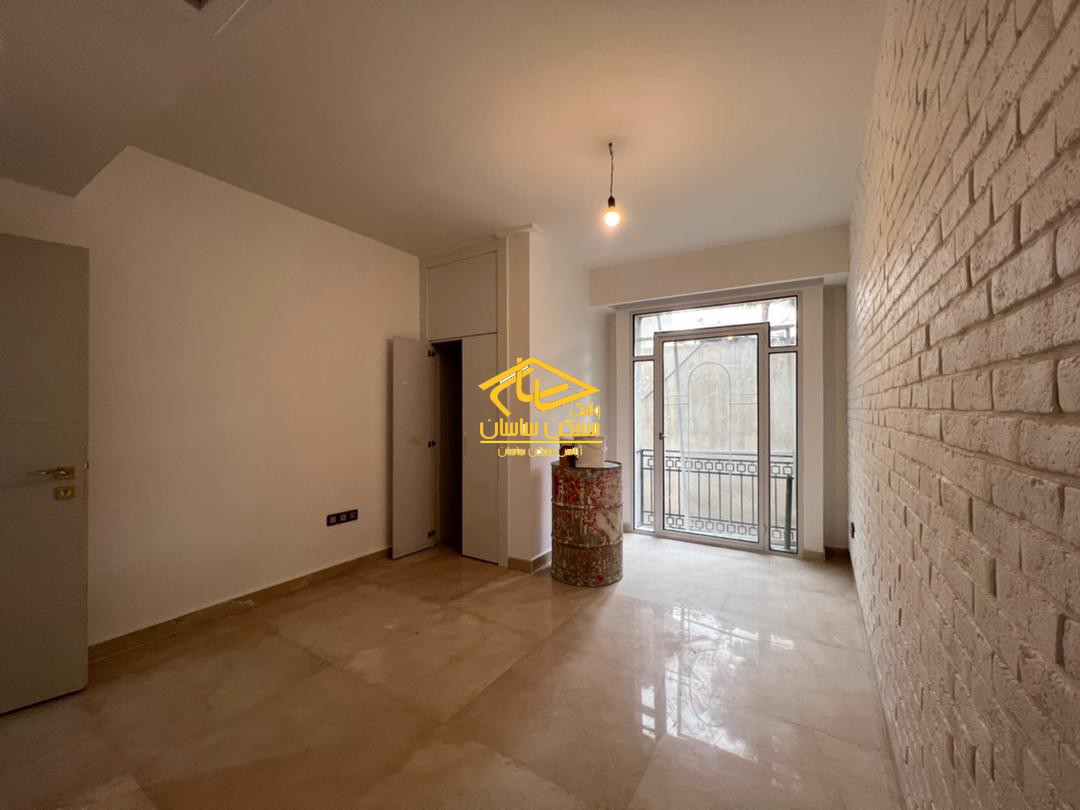 رهن آپارتمان در فرشته ١٣٠ متر ٢ خواب فول بازسازي شده خوش نقشه در خيابان تختي