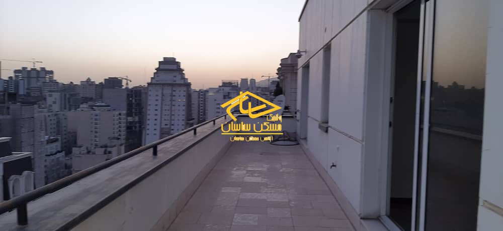 اجاره آپارتمان در الهيه ٢٥٠ متر ٣ خواب فول امكانات ويو بي نظير تراس قابل چيدمان طبقه دوازدهم در برج پيراميد صحرا