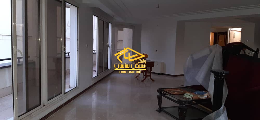 اجاره آپارتمان در الهيه ٢٥٠ متر ٣ خواب فول امكانات ويو بي نظير تراس قابل چيدمان طبقه دوازدهم در برج پيراميد صحرا