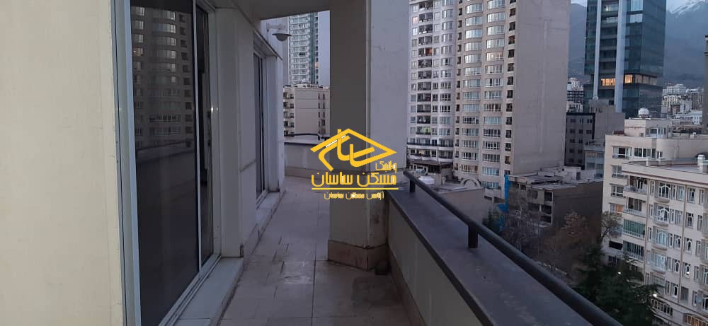 اجاره آپارتمان در الهيه ٢٥٠ متر ٣ خواب فول امكانات ويو بي نظير تراس قابل چيدمان طبقه دوازدهم در برج پيراميد صحرا