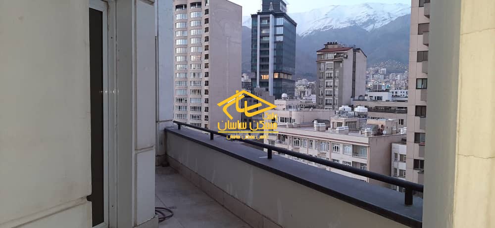 اجاره آپارتمان در الهيه ٢٥٠ متر ٣ خواب فول امكانات ويو بي نظير تراس قابل چيدمان طبقه دوازدهم در برج پيراميد صحرا