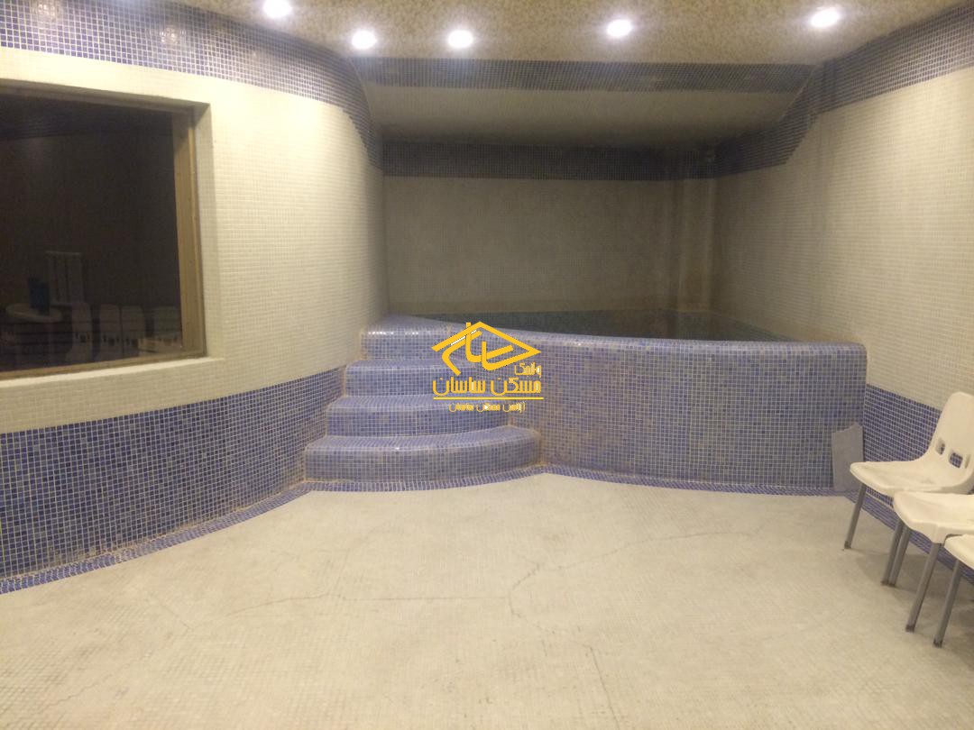 خريد آپارتمان در اوين ١٠٧ متر ٢ خواب خوش نقشه بسيار تميز دسترسي عالي در ساختمان آريا